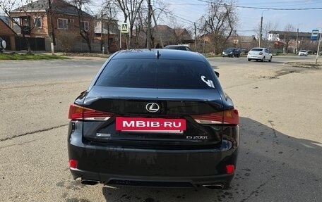 Lexus IS III, 2017 год, 2 550 000 рублей, 5 фотография