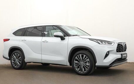 Toyota Highlander, 2025 год, 5 780 000 рублей, 1 фотография