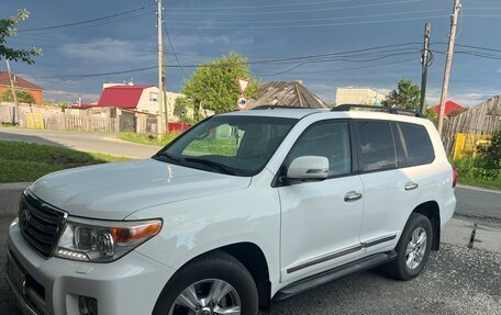 Toyota Land Cruiser 200, 2012 год, 4 000 000 рублей, 2 фотография