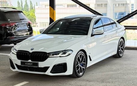 BMW 5 серия, 2022 год, 4 700 000 рублей, 2 фотография