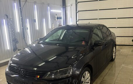 Volkswagen Jetta VI, 2014 год, 850 000 рублей, 11 фотография