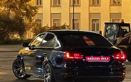 Volkswagen Jetta VI, 2014 год, 850 000 рублей, 2 фотография