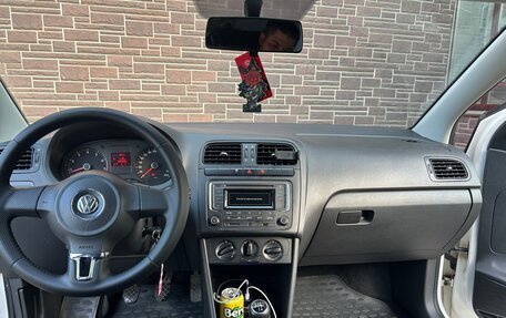 Volkswagen Polo VI (EU Market), 2012 год, 600 000 рублей, 3 фотография