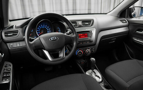 KIA Rio III рестайлинг, 2013 год, 750 000 рублей, 7 фотография