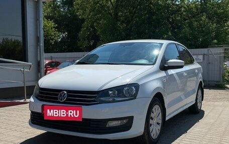 Volkswagen Polo VI (EU Market), 2015 год, 1 099 000 рублей, 4 фотография
