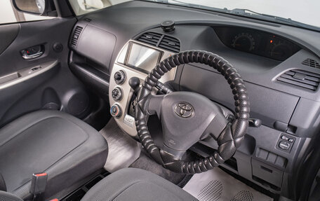 Toyota Ractis I, 2009 год, 659 000 рублей, 8 фотография