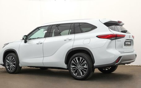 Toyota Highlander, 2025 год, 5 780 000 рублей, 2 фотография
