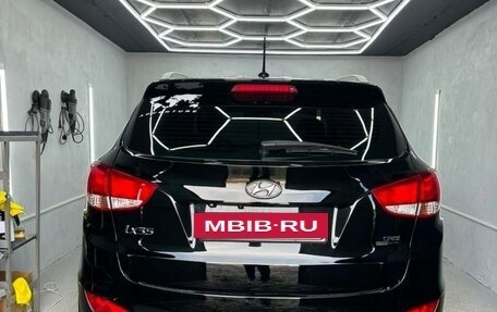 Hyundai ix35 I рестайлинг, 2013 год, 1 560 000 рублей, 2 фотография
