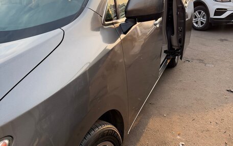 Nissan Quest IV, 2015 год, 2 000 000 рублей, 4 фотография
