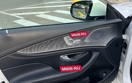 Mercedes-Benz CLS, 2018 год, 4 500 000 рублей, 11 фотография