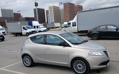Lancia Ypsilon III (Type 846), 2012 год, 1 000 000 рублей, 2 фотография