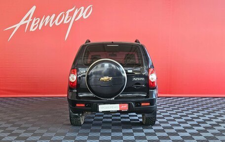 Chevrolet Niva I рестайлинг, 2015 год, 640 000 рублей, 4 фотография