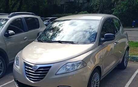 Lancia Ypsilon III (Type 846), 2012 год, 1 000 000 рублей, 11 фотография