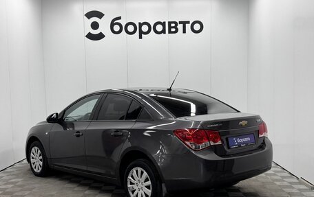 Chevrolet Cruze II, 2010 год, 660 000 рублей, 3 фотография