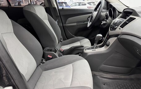 Chevrolet Cruze II, 2010 год, 660 000 рублей, 12 фотография