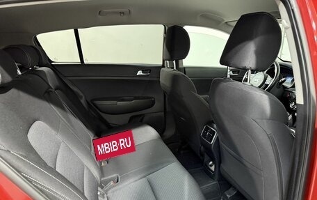 KIA Sportage IV рестайлинг, 2020 год, 2 399 800 рублей, 4 фотография