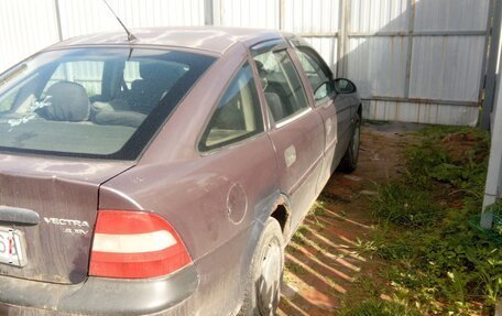 Opel Vectra B рестайлинг, 1996 год, 99 000 рублей, 6 фотография