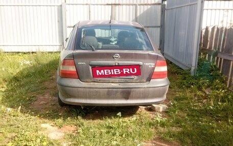 Opel Vectra B рестайлинг, 1996 год, 99 000 рублей, 4 фотография