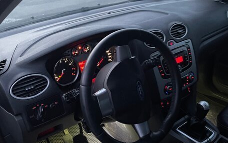 Ford Focus II рестайлинг, 2007 год, 300 000 рублей, 9 фотография