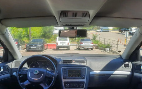 Skoda Octavia, 2011 год, 800 000 рублей, 3 фотография