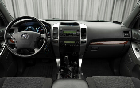 Toyota Land Cruiser Prado 120 рестайлинг, 2008 год, 2 450 000 рублей, 8 фотография