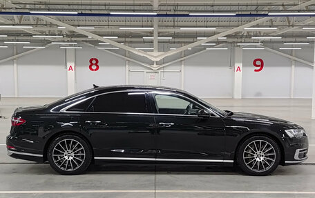 Audi A8, 2018 год, 4 350 000 рублей, 5 фотография
