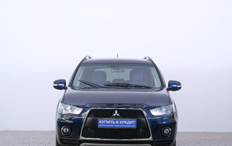 Mitsubishi Outlander III рестайлинг 3, 2011 год, 1 349 000 рублей, 2 фотография