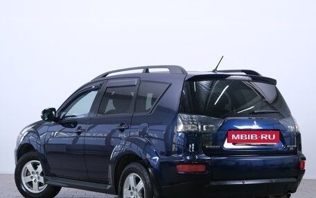Mitsubishi Outlander III рестайлинг 3, 2011 год, 1 349 000 рублей, 5 фотография