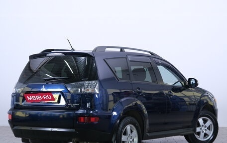 Mitsubishi Outlander III рестайлинг 3, 2011 год, 1 349 000 рублей, 7 фотография