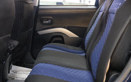 Mitsubishi Outlander III рестайлинг 3, 2011 год, 1 349 000 рублей, 21 фотография