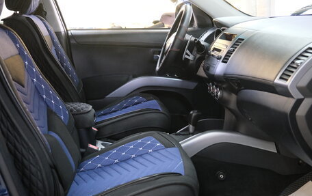 Mitsubishi Outlander III рестайлинг 3, 2011 год, 1 349 000 рублей, 20 фотография
