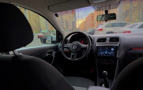 Volkswagen Polo VI (EU Market), 2013 год, 749 000 рублей, 12 фотография