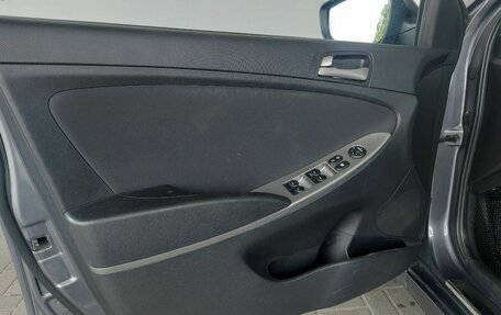 Hyundai Solaris II рестайлинг, 2016 год, 1 100 000 рублей, 13 фотография