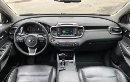 KIA Sorento III Prime рестайлинг, 2017 год, 1 590 000 рублей, 10 фотография
