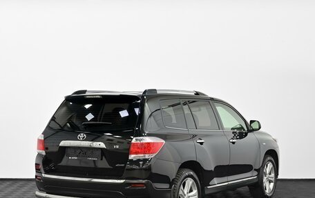 Toyota Highlander III, 2013 год, 1 505 000 рублей, 4 фотография