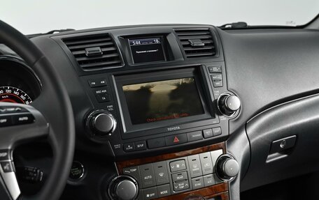 Toyota Highlander III, 2013 год, 1 505 000 рублей, 11 фотография