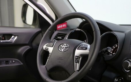 Toyota Highlander III, 2012 год, 1 685 000 рублей, 6 фотография