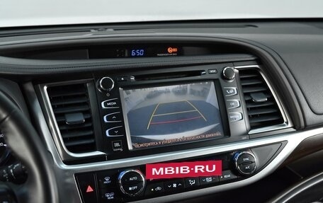 Toyota Highlander III, 2015 год, 2 685 000 рублей, 9 фотография