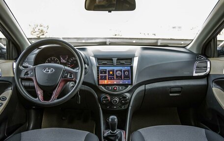 Hyundai Solaris II рестайлинг, 2011 год, 498 000 рублей, 10 фотография