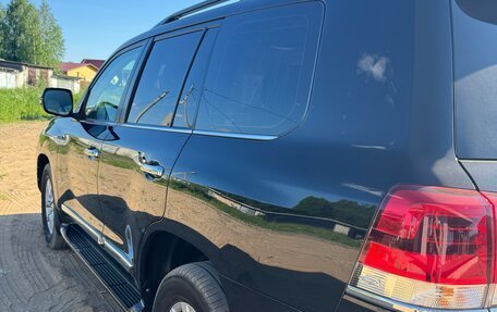 Toyota Land Cruiser 200, 2019 год, 5 400 000 рублей, 3 фотография