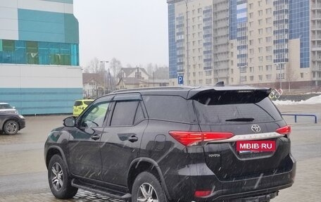 Toyota Fortuner II, 2019 год, 3 800 000 рублей, 4 фотография