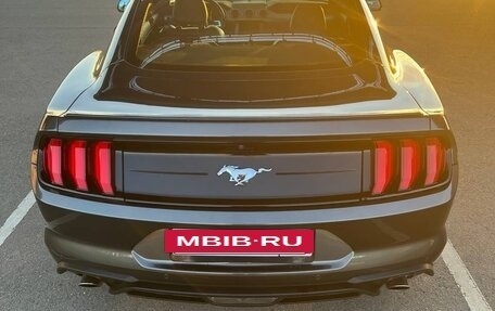 Ford Mustang VI рестайлинг, 2019 год, 3 400 000 рублей, 3 фотография