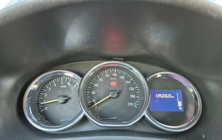 Renault Logan II, 2018 год, 775 000 рублей, 9 фотография