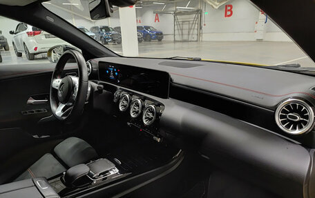 Mercedes-Benz CLA, 2019 год, 3 150 000 рублей, 11 фотография