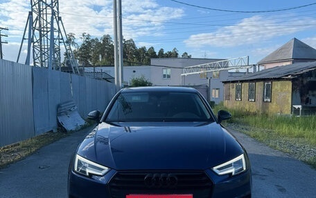 Audi A4, 2018 год, 2 300 000 рублей, 1 фотография
