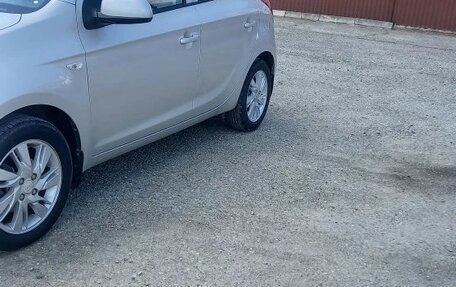 Hyundai i20 IB рестайлинг, 2010 год, 700 000 рублей, 9 фотография