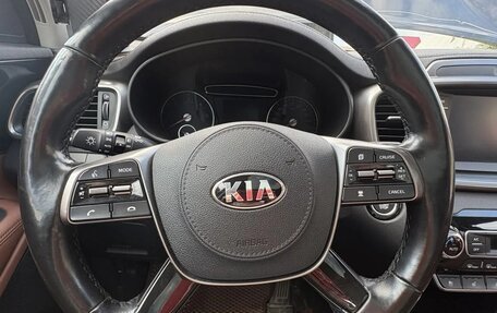 KIA Sorento II рестайлинг, 2018 год, 2 600 000 рублей, 23 фотография