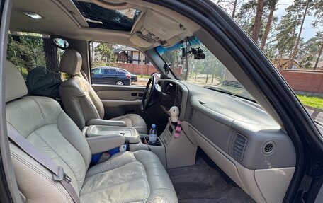 Chevrolet Suburban, 2000 год, 1 800 000 рублей, 11 фотография