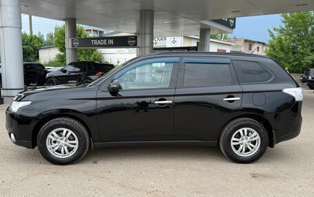 Mitsubishi Outlander III рестайлинг 3, 2013 год, 1 430 000 рублей, 5 фотография