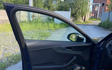Audi A4, 2018 год, 2 300 000 рублей, 8 фотография
